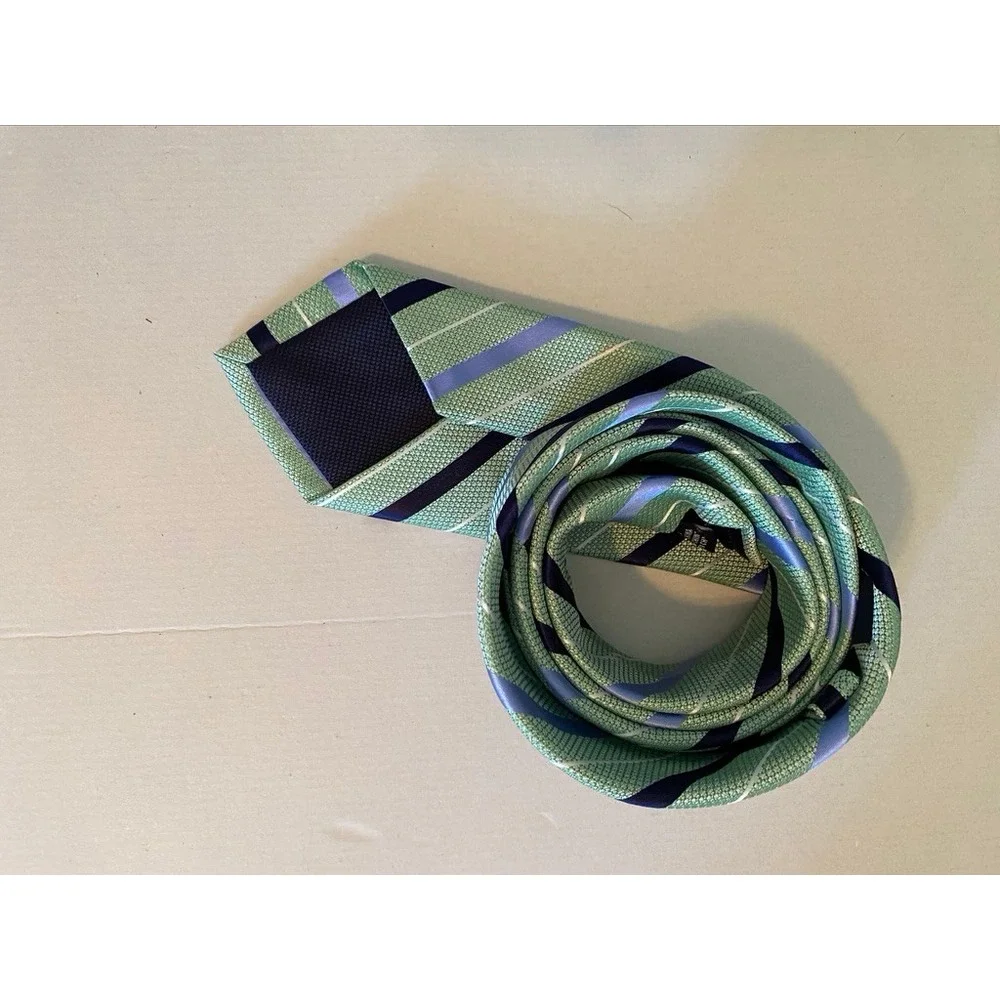 Nautica Mens Green Navy Blue Striped Silk Blend Necktie 3.25 Inch Width